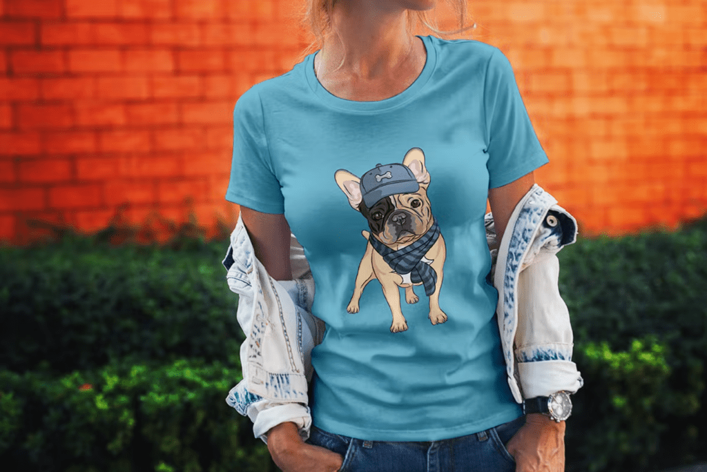 T-Shirt Mock-Up Fashion Girl